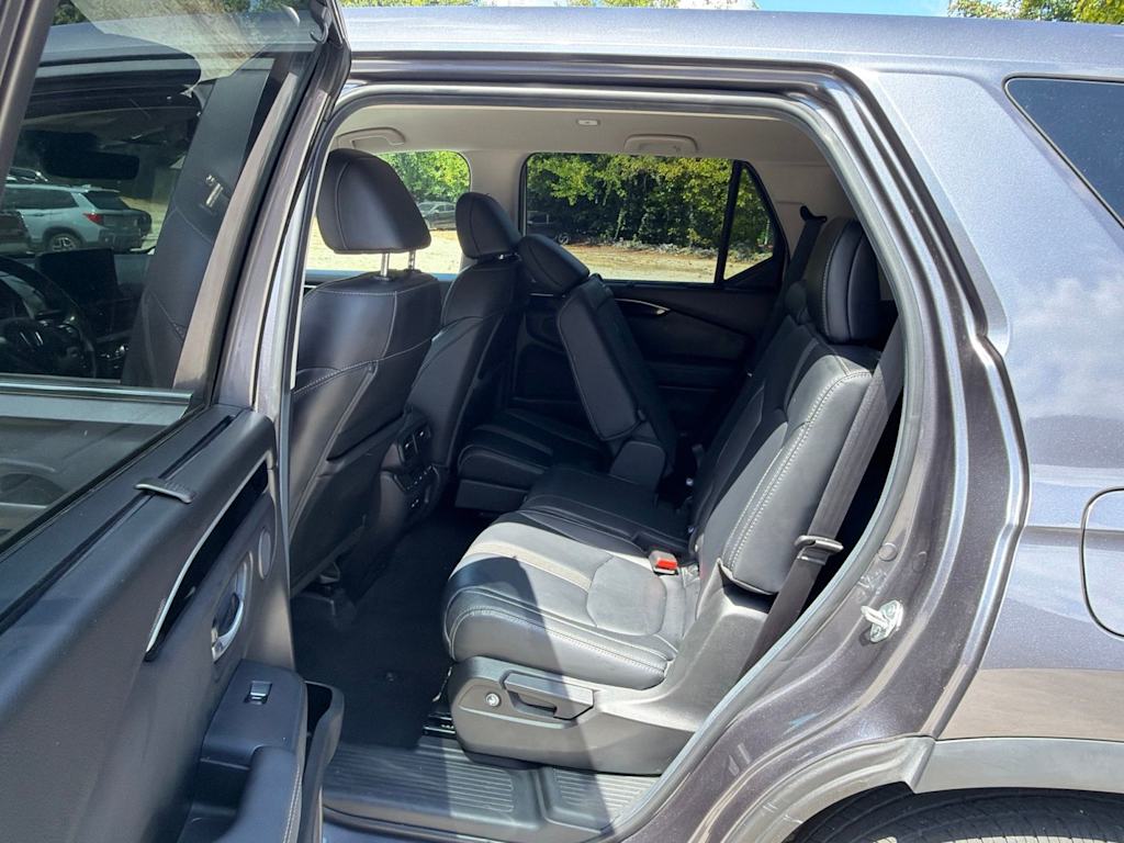 Thumbnail: 2025 Honda Pilot - 8