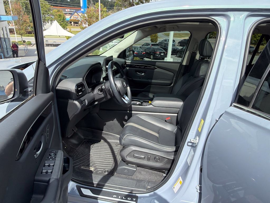 Thumbnail: 2024 Honda Pilot - 21