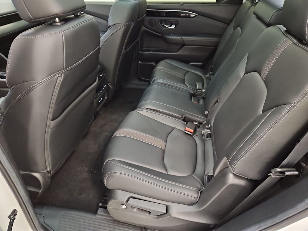Thumbnail: 2025 Honda Pilot - 9