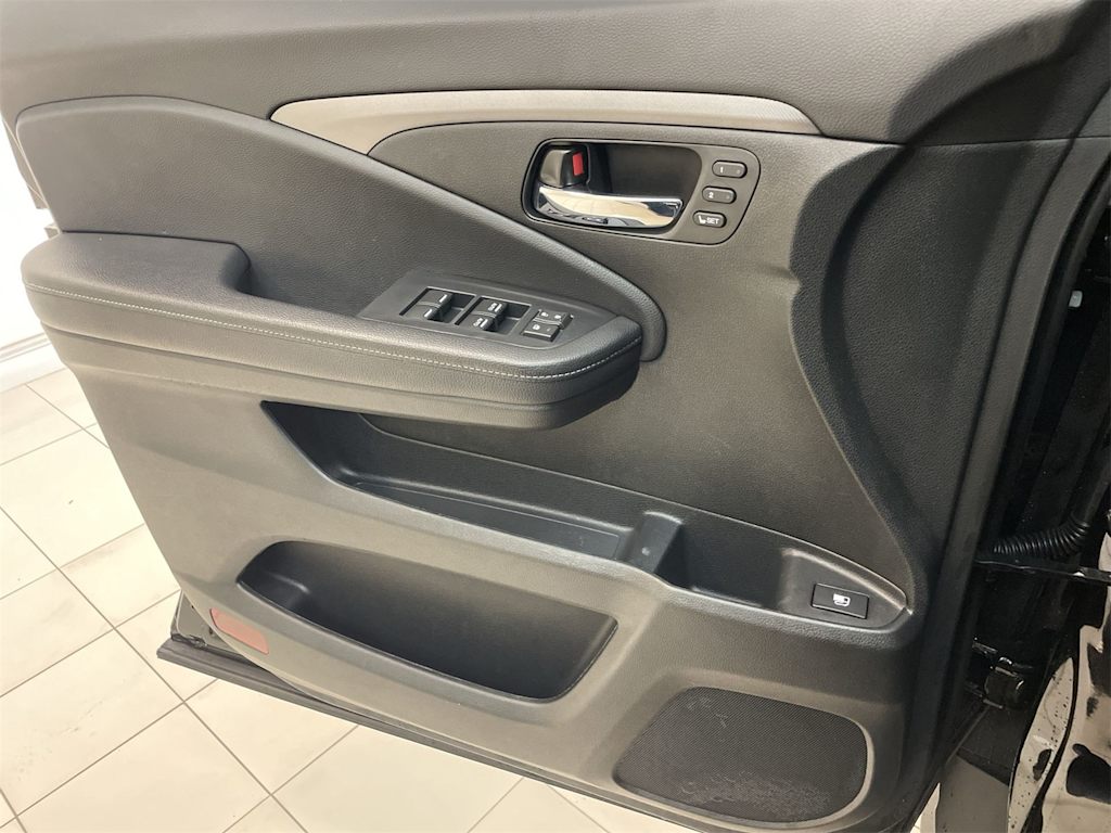 Thumbnail: 2025 Honda Ridgeline - 23