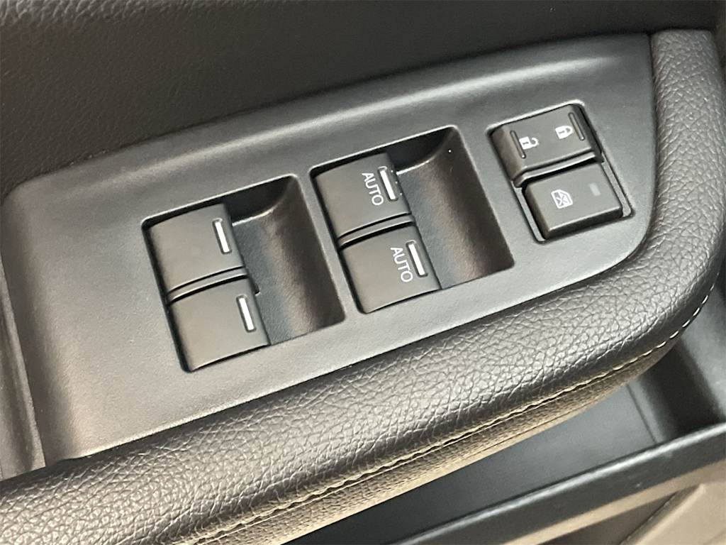 Thumbnail: 2025 Honda Ridgeline - 24