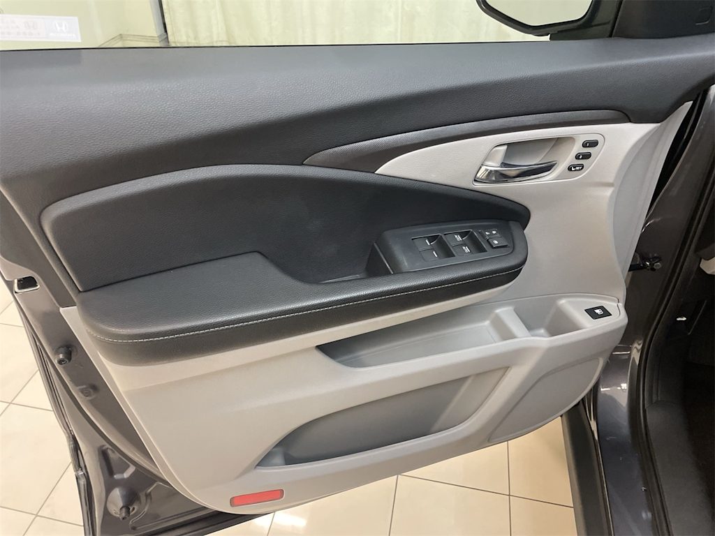 Thumbnail: 2023 Honda Ridgeline - 23