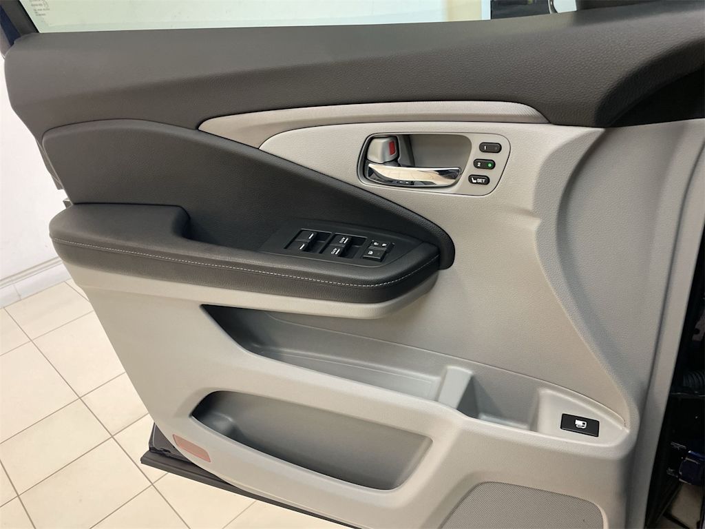 Thumbnail: 2022 Honda Ridgeline - 24