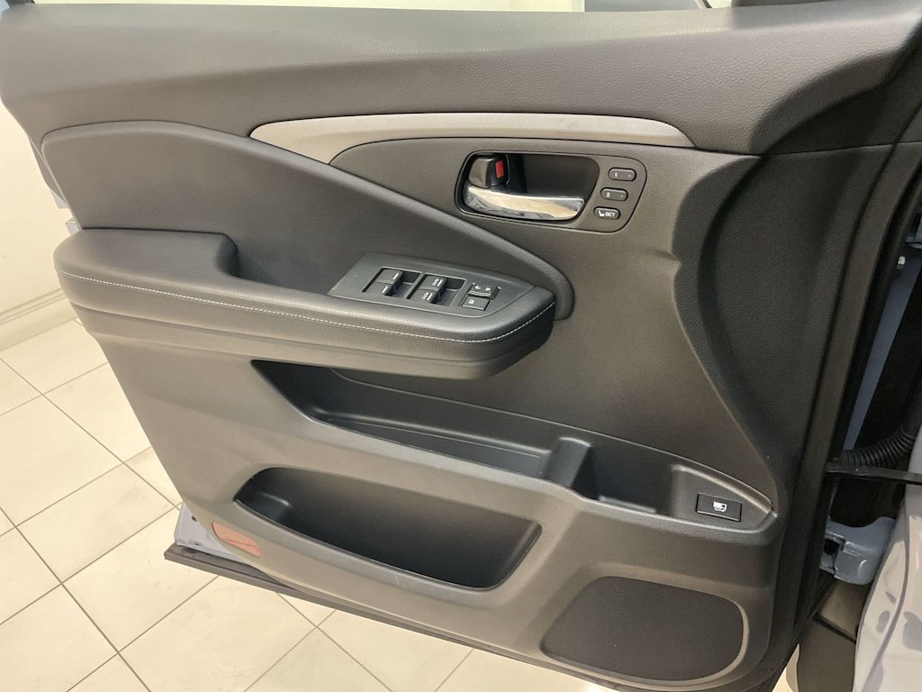 Thumbnail: 2023 Honda Ridgeline - 23