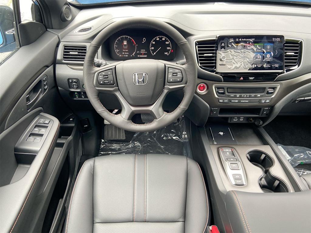 Thumbnail: 2025 Honda Ridgeline - 2