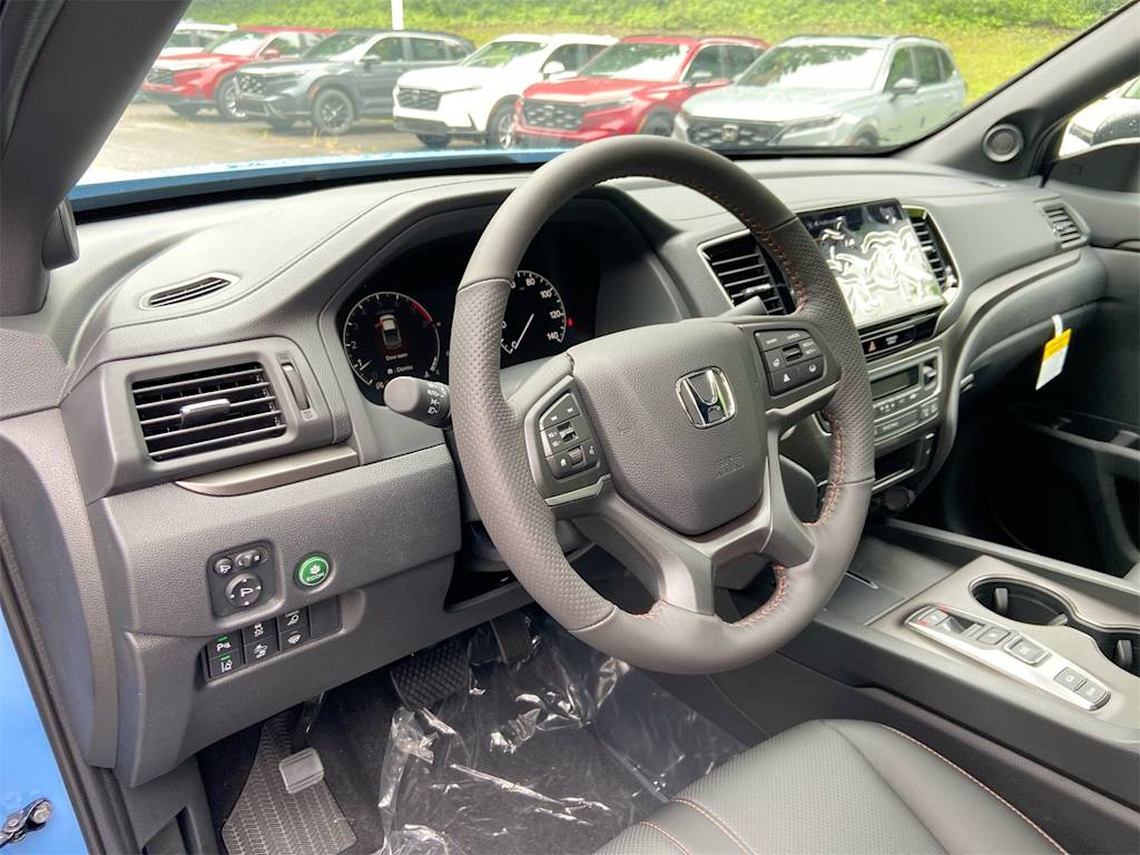 Thumbnail: 2025 Honda Ridgeline - 8