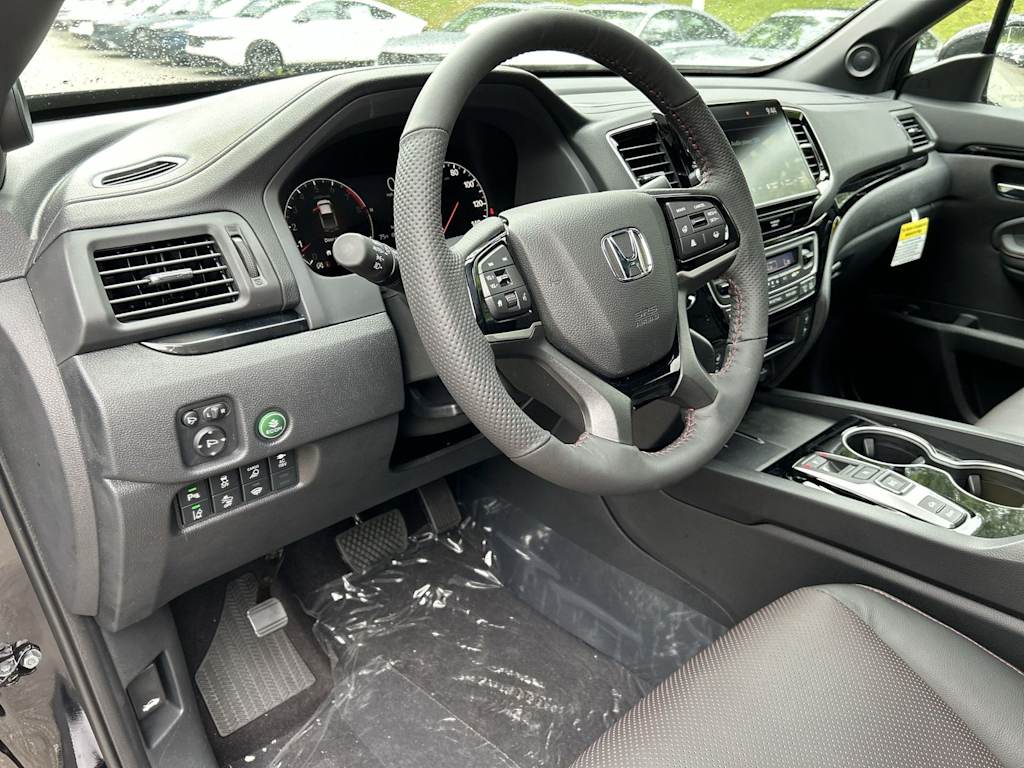 Thumbnail: 2026 Honda Ridgeline - 8
