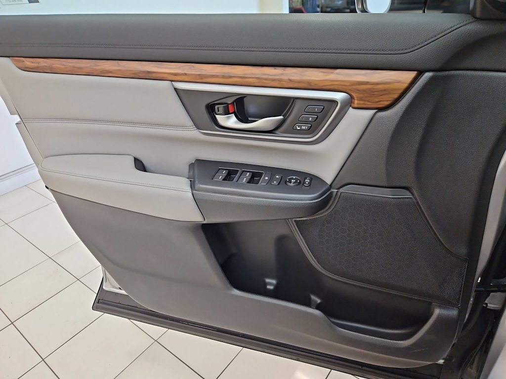 Thumbnail: 2017 Honda CR-V - 24