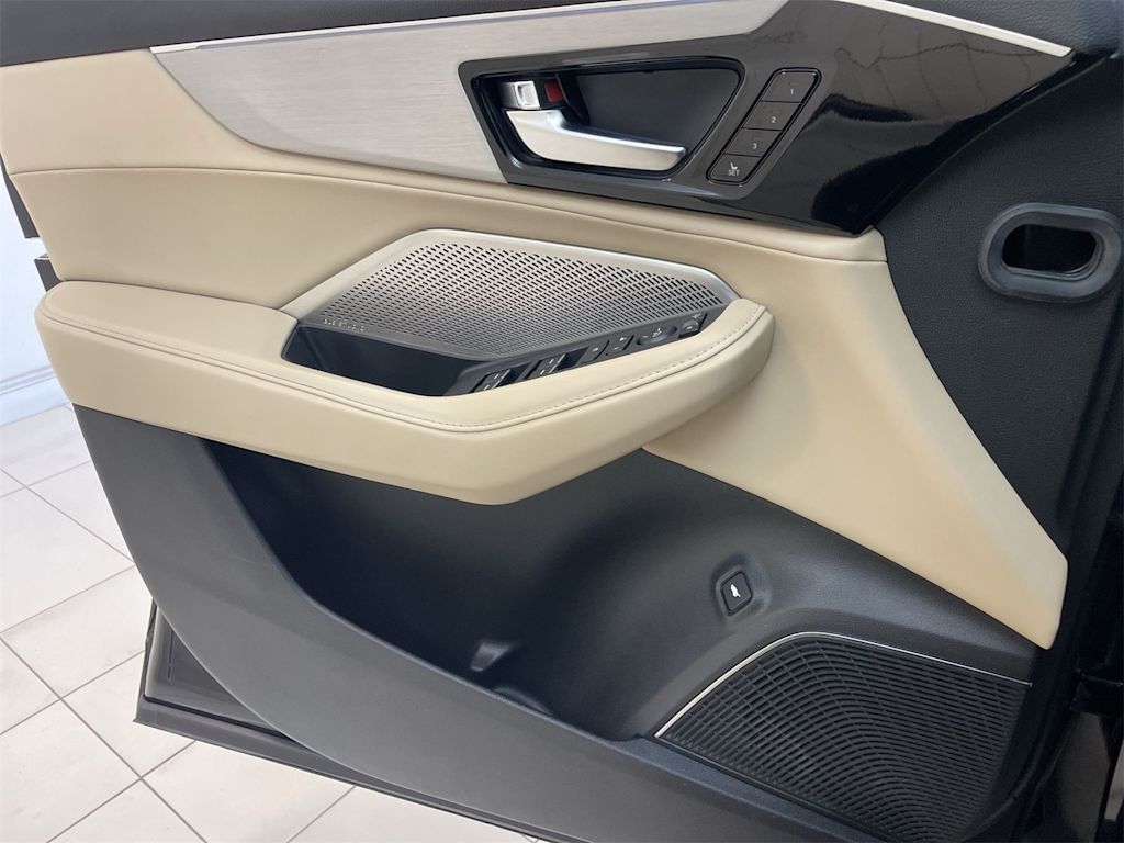 Thumbnail: 2024 Acura MDX - 25