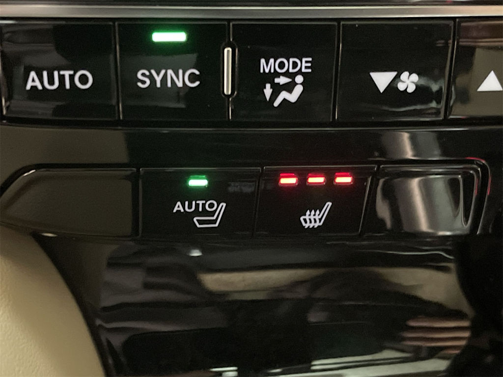 Thumbnail: 2024 Acura MDX - 17