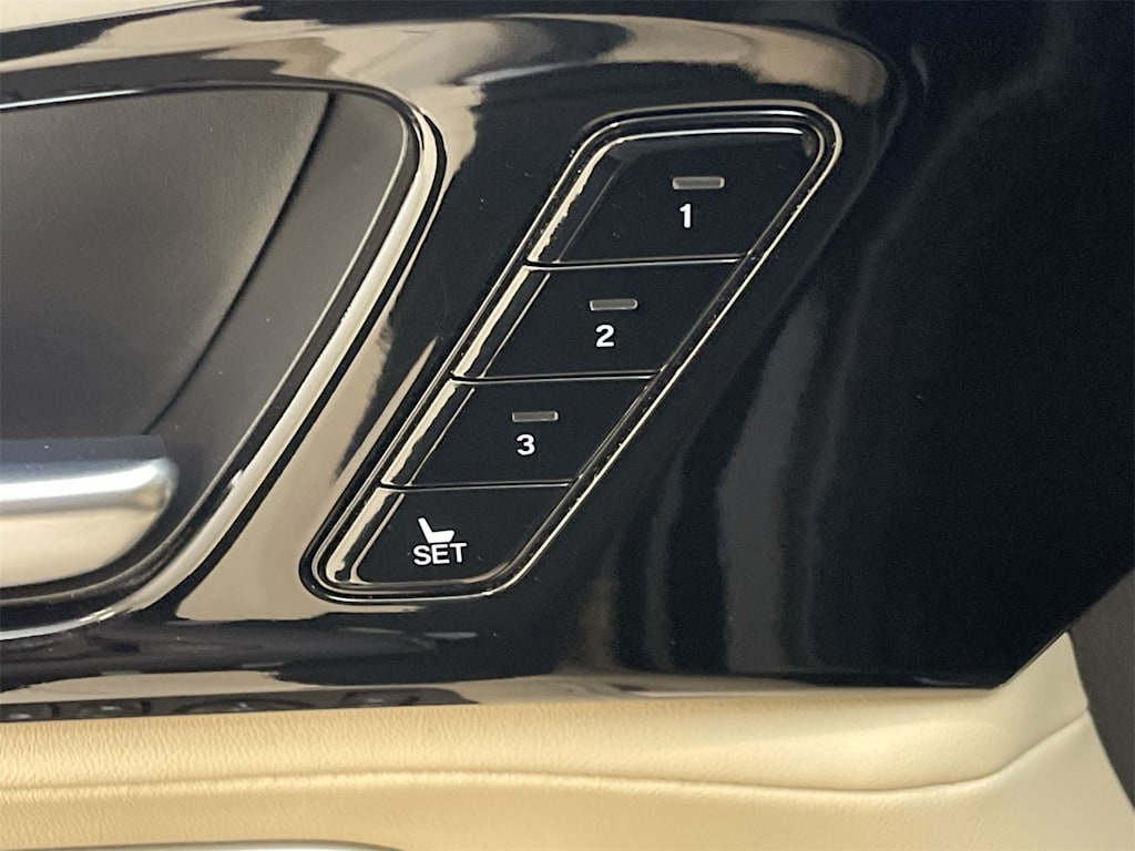 Thumbnail: 2024 Acura MDX - 27