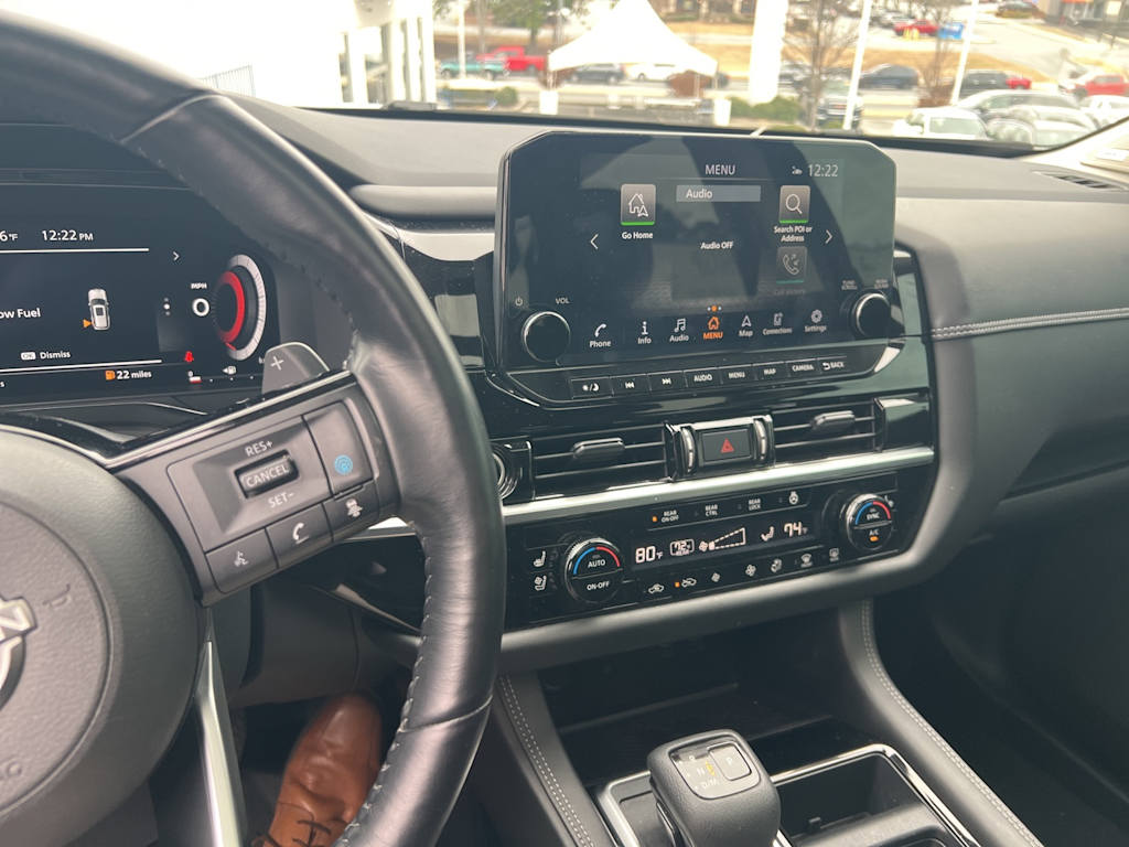 Thumbnail: 2023 Nissan Pathfinder - 8