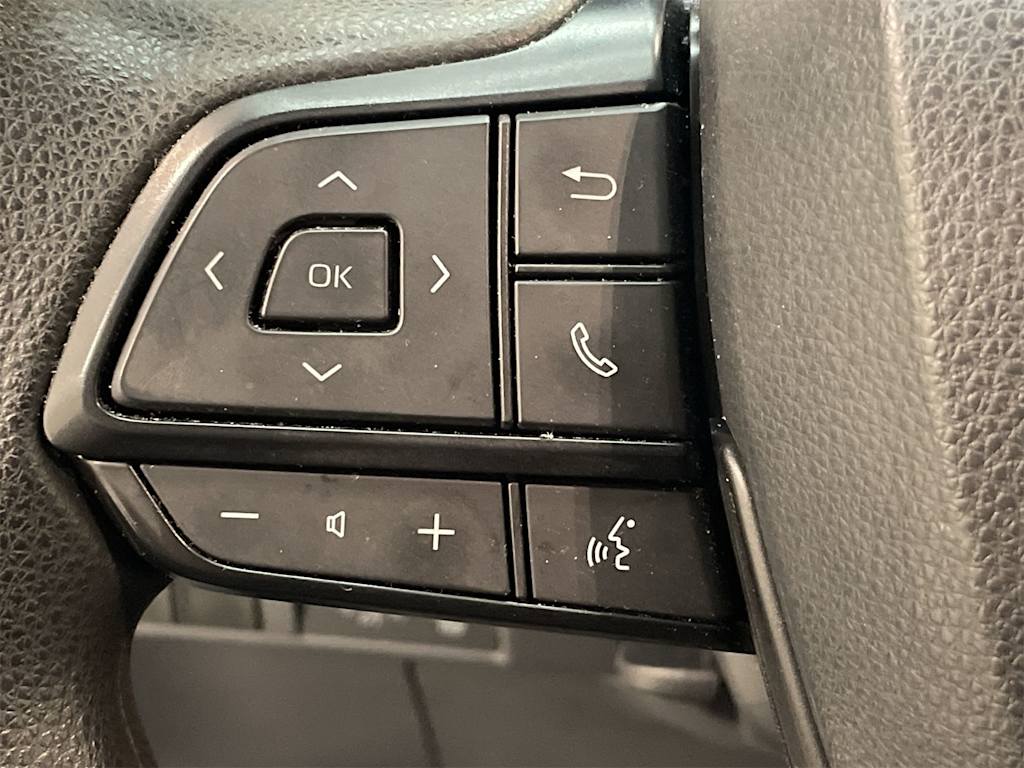 Thumbnail: 2023 Toyota Sienna - 19