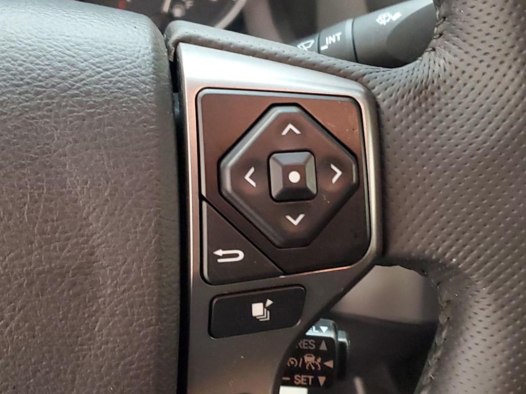 Thumbnail: 2021 Toyota Tacoma - 19