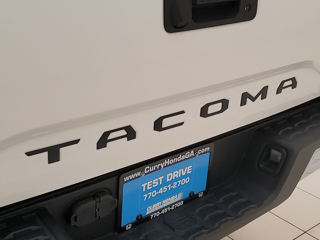 Thumbnail: 2021 Toyota Tacoma - 5