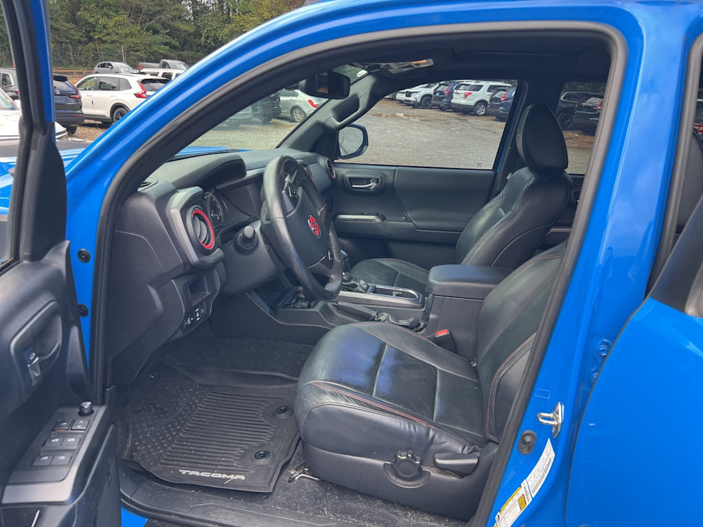 Thumbnail: 2019 Toyota Tacoma - 7