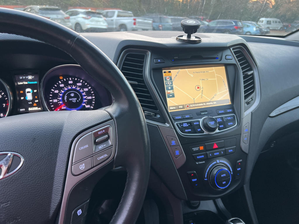 Thumbnail: 2016 Hyundai Santa Fe - 8