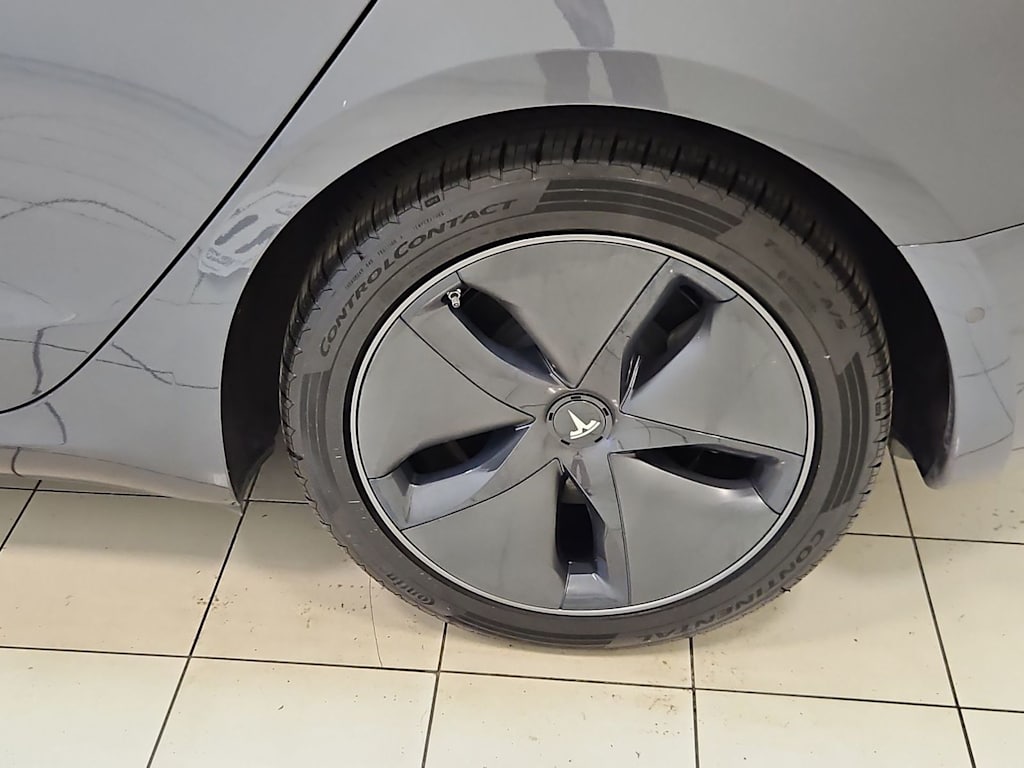 Thumbnail: 2020 Tesla Model 3 - 26
