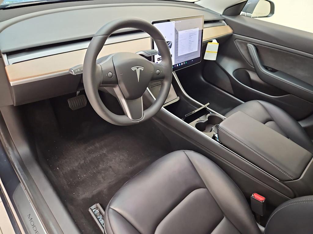 Thumbnail: 2020 Tesla Model 3 - 2