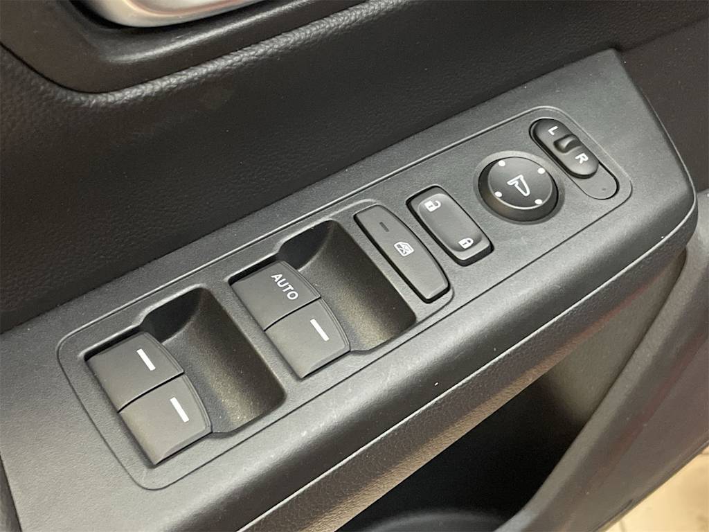 Thumbnail: 2023 Honda CR-V - 23