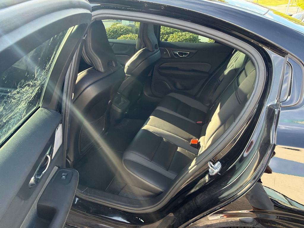 Thumbnail: 2019 Volvo S60 - 7
