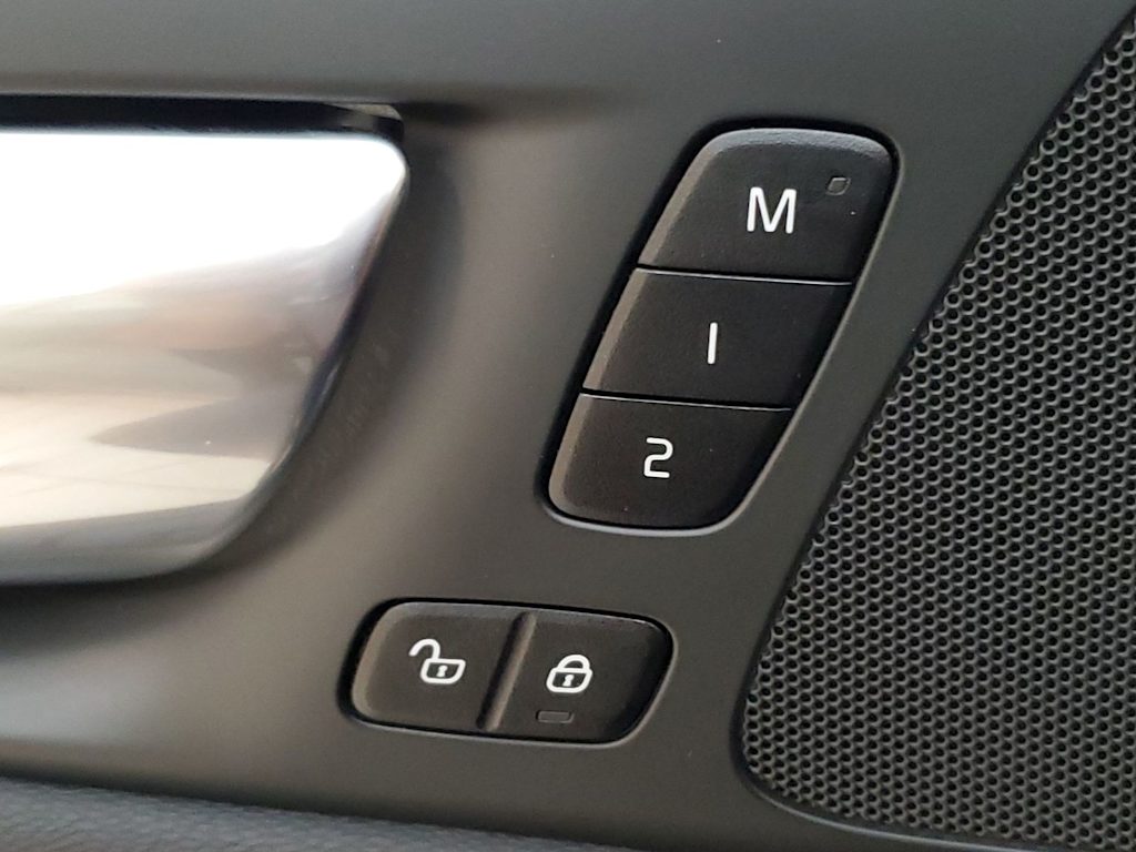 Thumbnail: 2024 Volvo S60 - 26