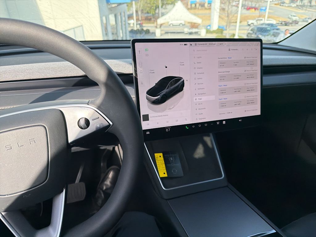 Thumbnail: 2026 Tesla Model Y - 2