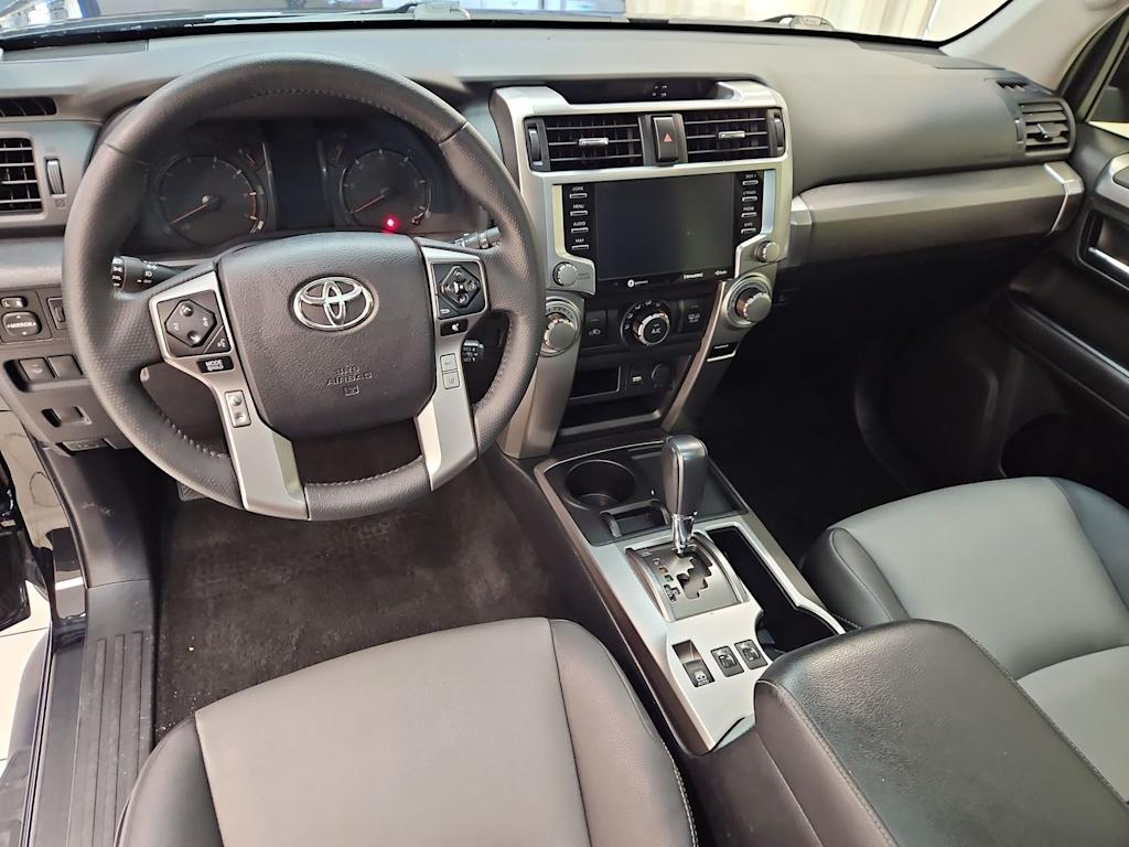 Thumbnail: 2021 Toyota 4Runner - 7
