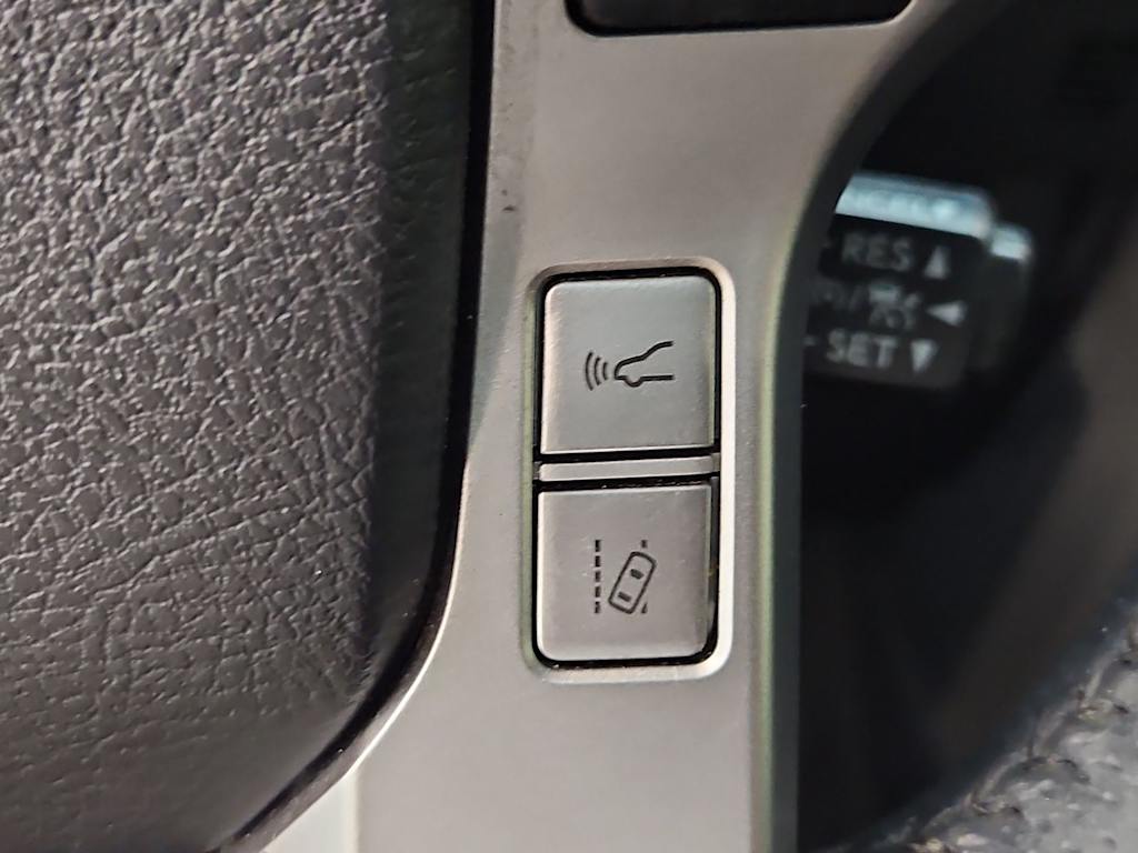 Thumbnail: 2021 Toyota 4Runner - 32