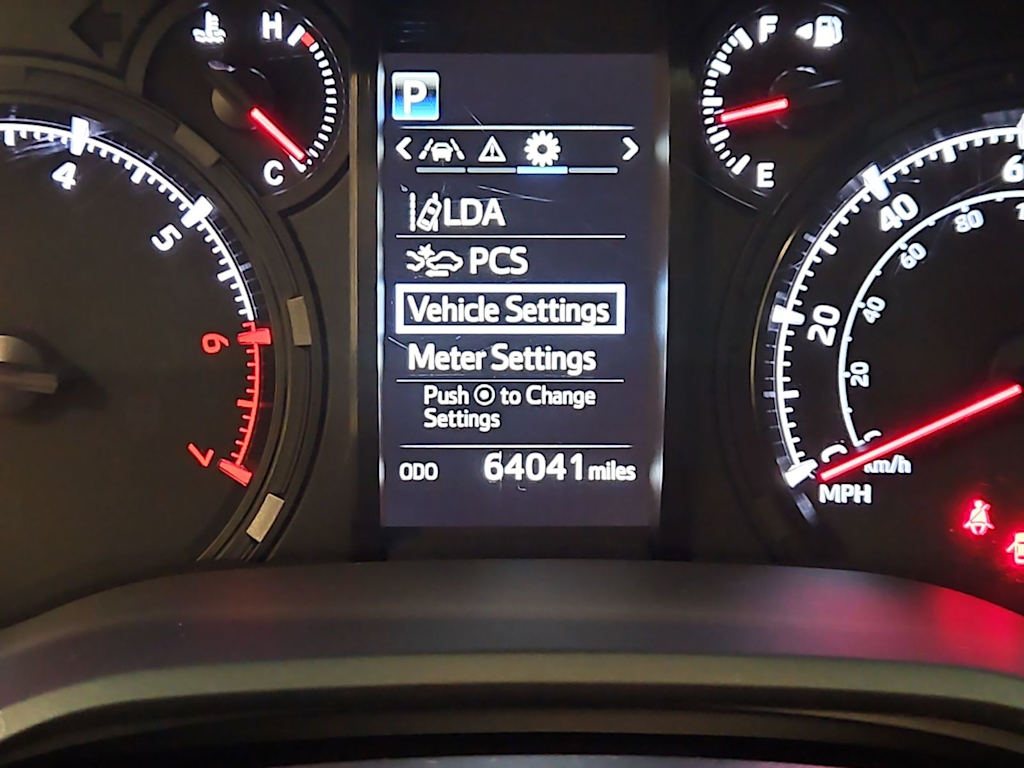 Thumbnail: 2021 Toyota 4Runner - 25