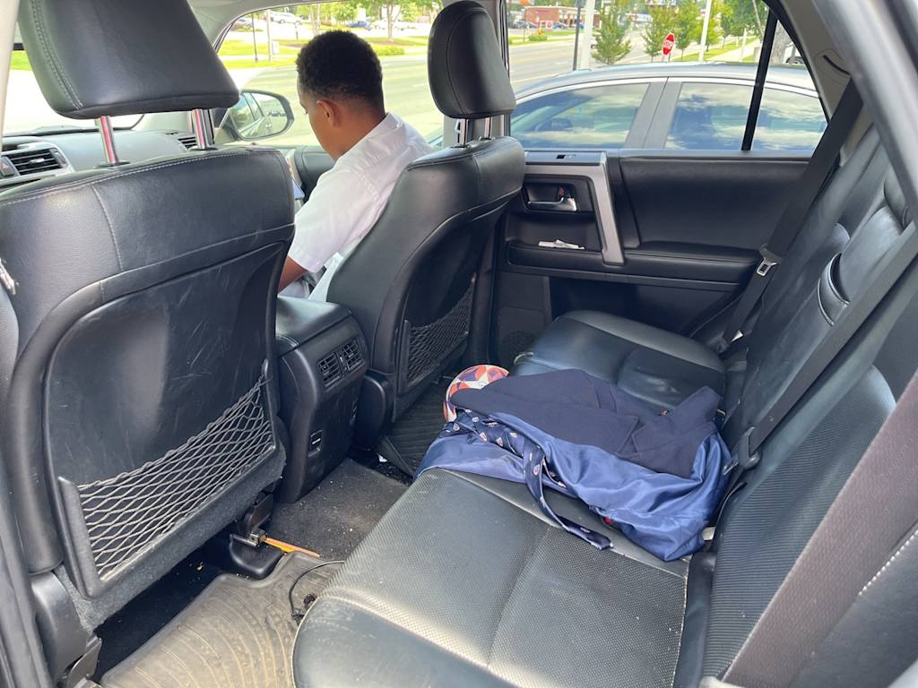 Thumbnail: 2015 Toyota 4Runner - 14