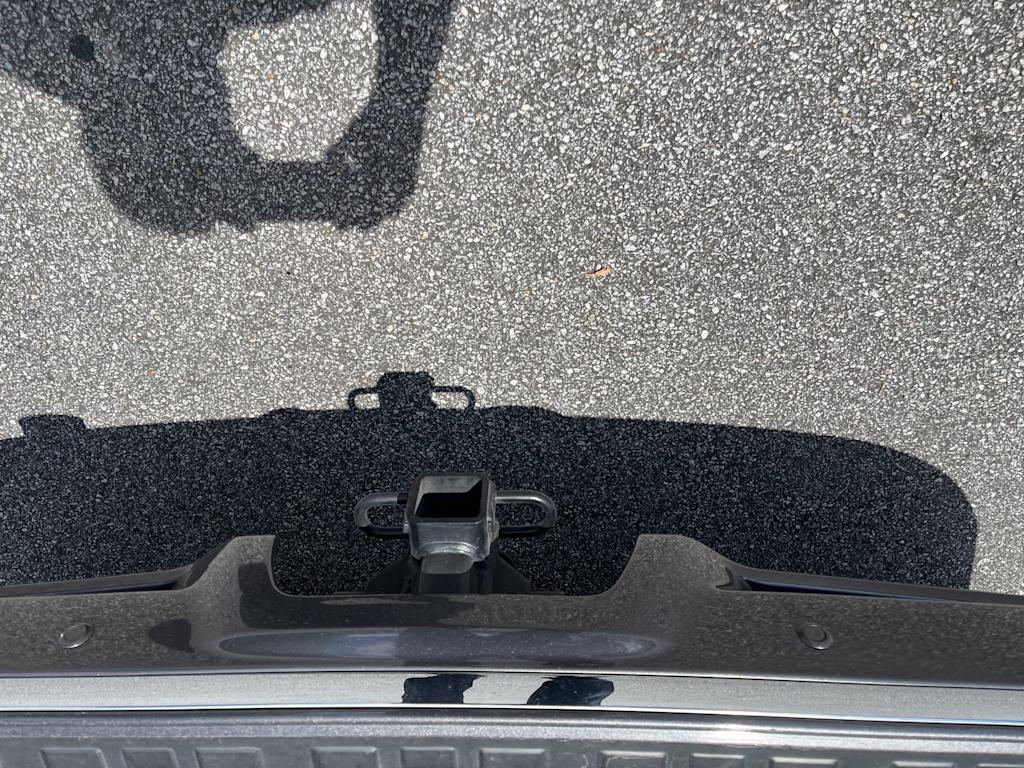 Thumbnail: 2015 Toyota 4Runner - 12