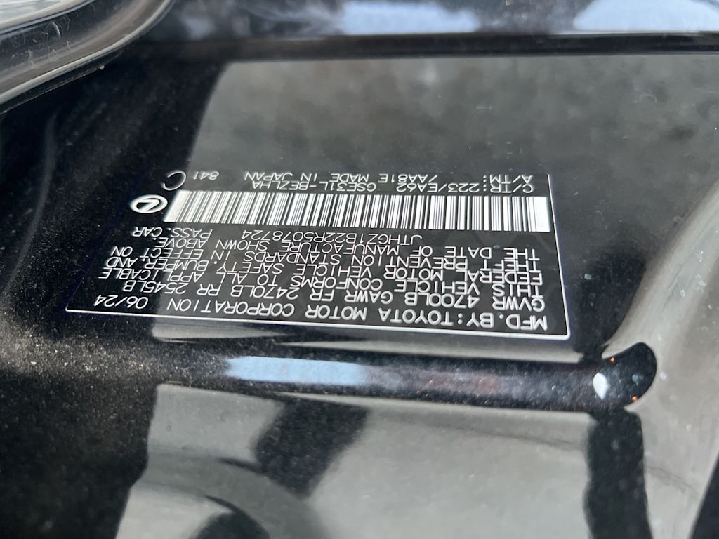 Thumbnail: 2024 Lexus ES - 11