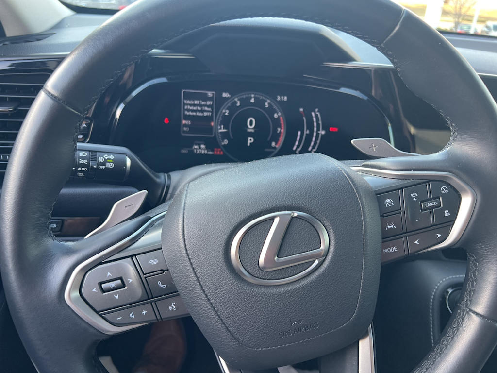 Thumbnail: 2024 Lexus ES - 21