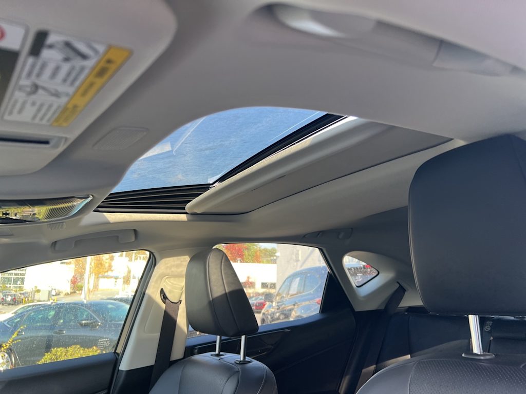 Thumbnail: 2024 Lexus ES - 20