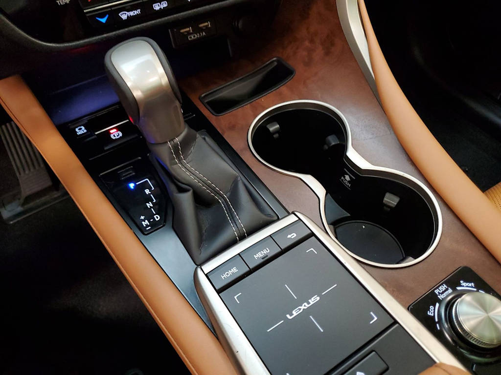 Thumbnail: 2021 Lexus RX - 10