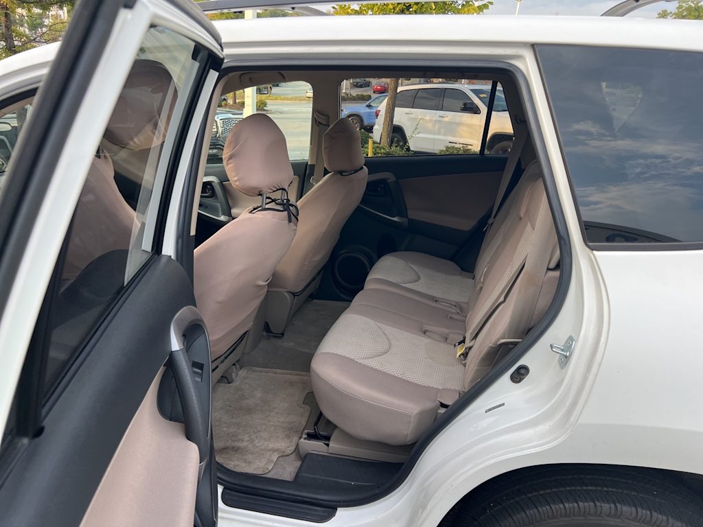 Thumbnail: 2006 Toyota RAV4 - 7