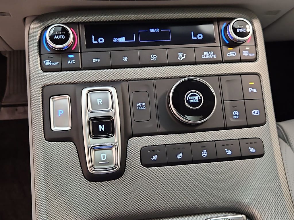 Thumbnail: 2025 Hyundai Palisade - 32
