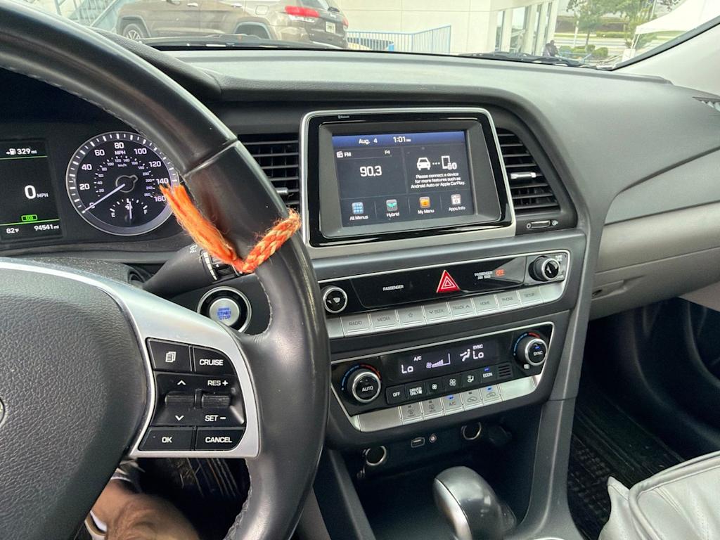 Thumbnail: 2019 Hyundai Sonata - 8