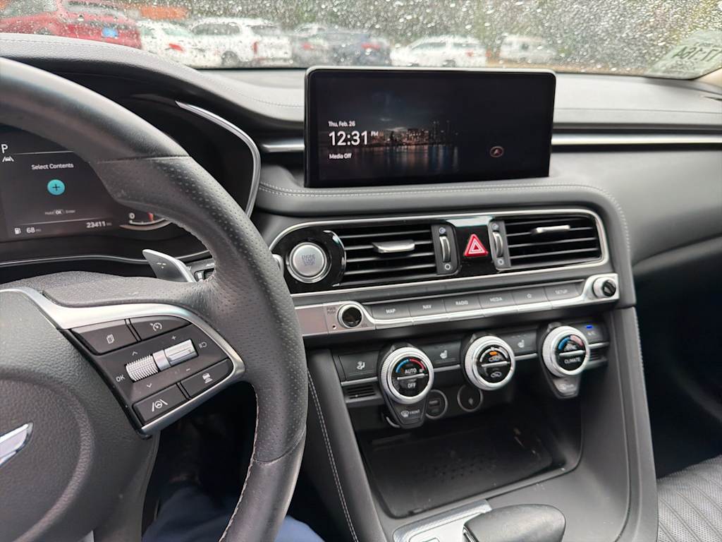 Thumbnail: 2022 Genesis G70 - 8