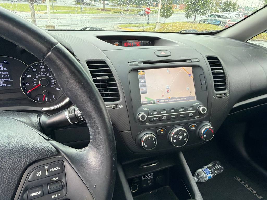 Thumbnail: 2016 Kia Forte - 8