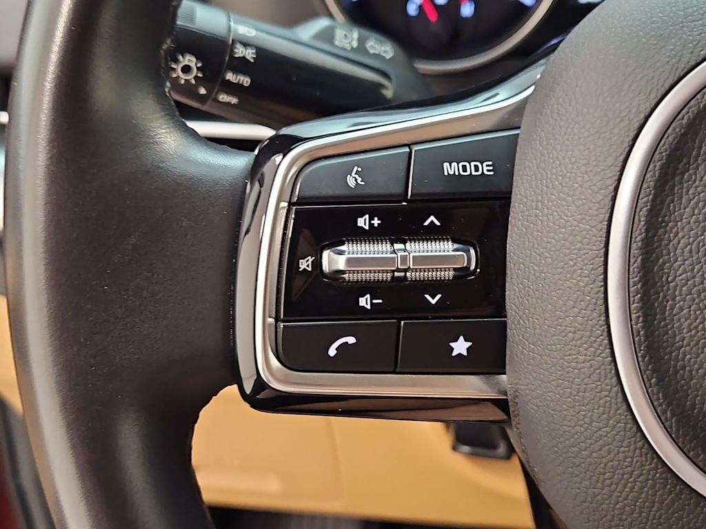 Thumbnail: 2024 Kia Carnival - 20