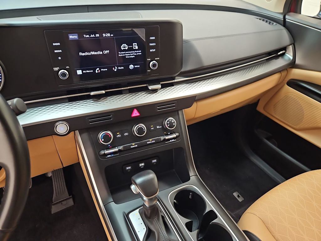 Thumbnail: 2024 Kia Carnival - 28