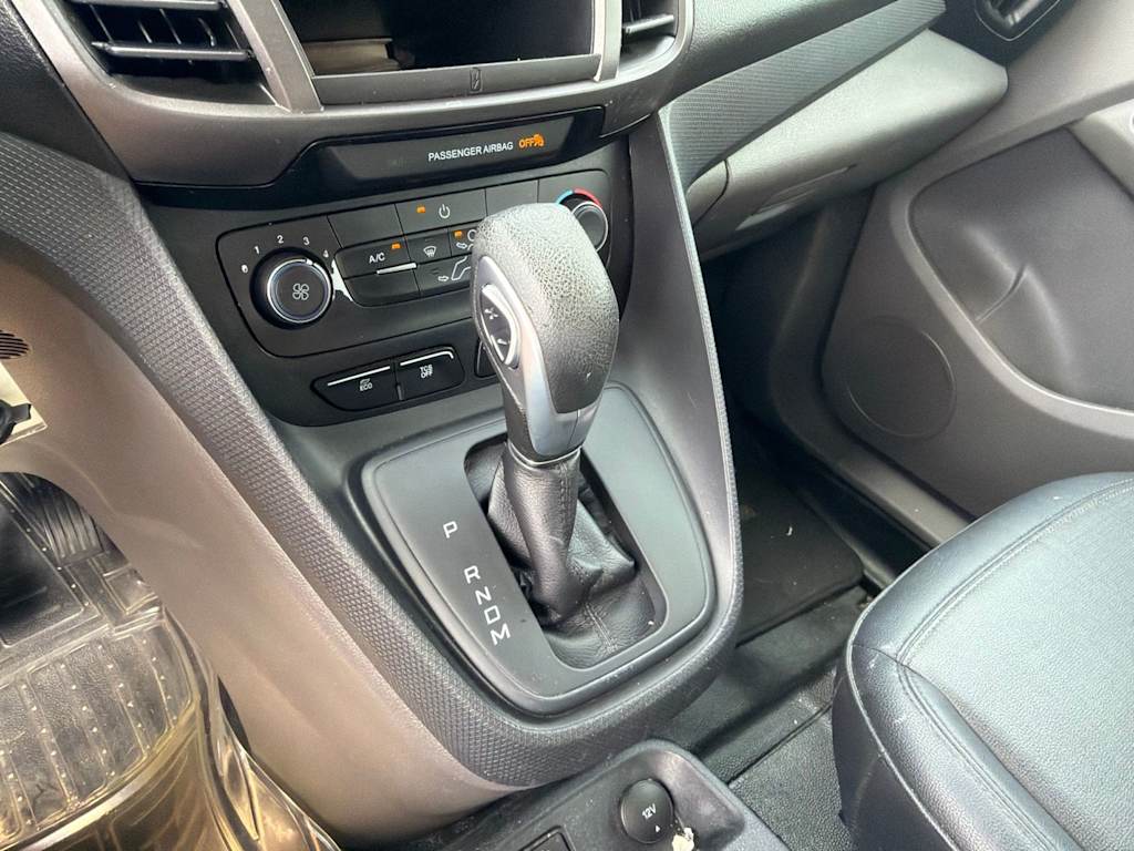 Thumbnail: 2020 Ford Transit Series - 10