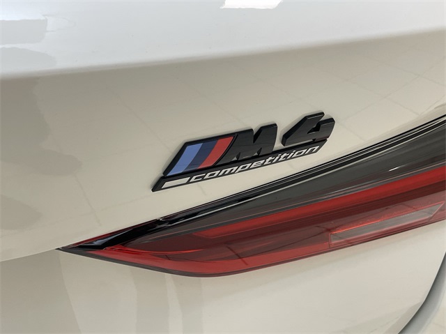 2024 BMW M4 Competition xDrive 27