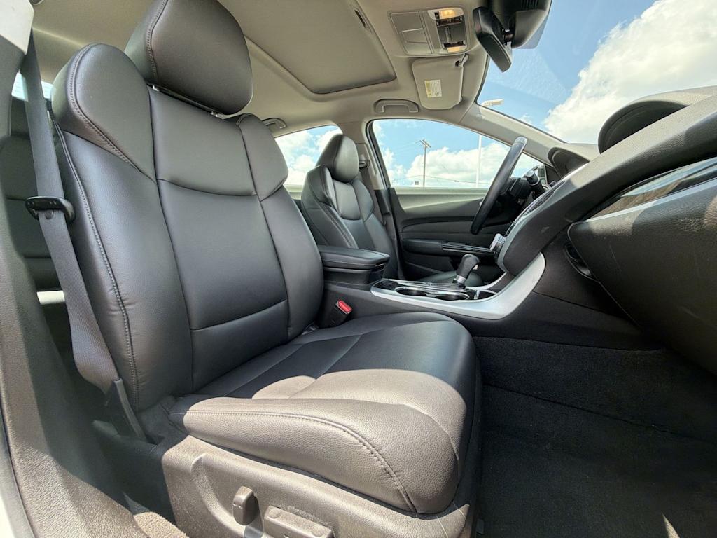 Thumbnail: 2020 Acura TLX - 28
