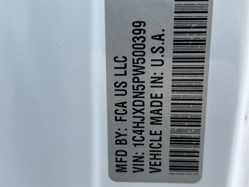 Thumbnail: 2023 Jeep Wrangler - 18