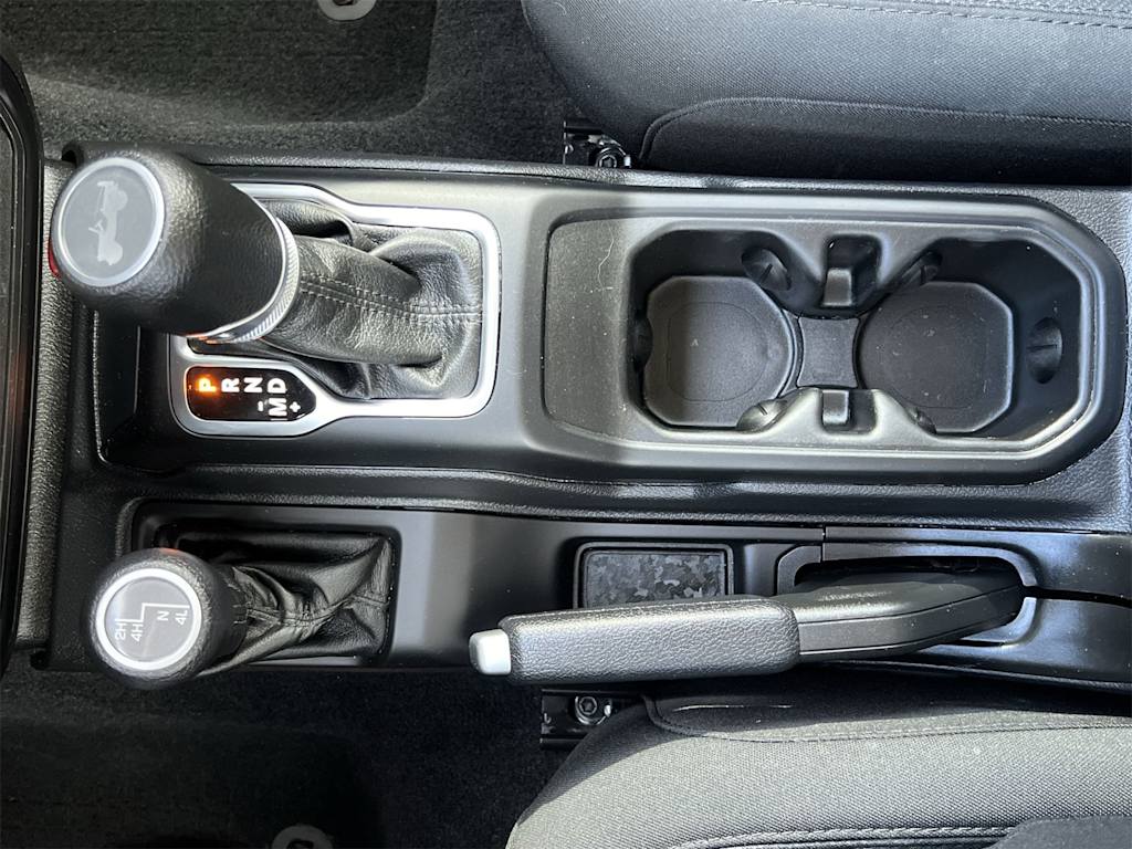 Thumbnail: 2023 Jeep Wrangler - 14