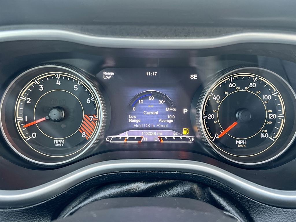 Thumbnail: 2015 Jeep Cherokee - 15