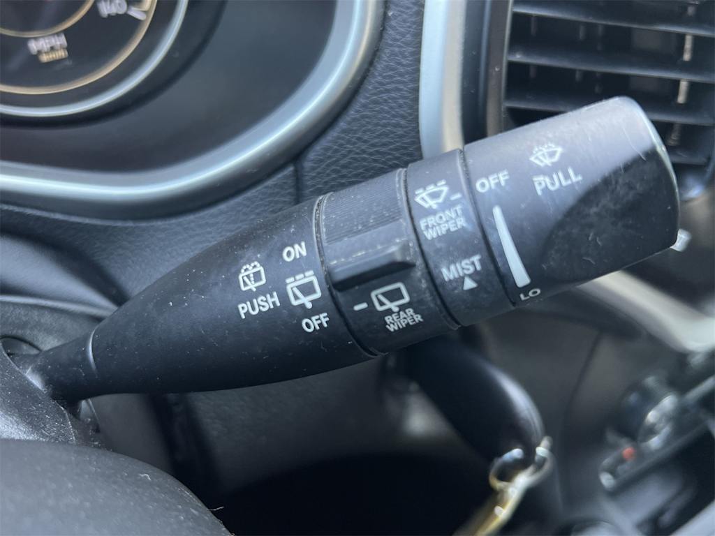 Thumbnail: 2014 Jeep Cherokee - 30